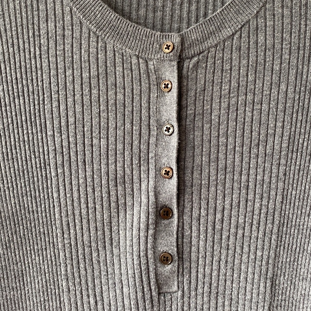 Gap Ribbed Long Sleeve Top - Picture 3 of 6